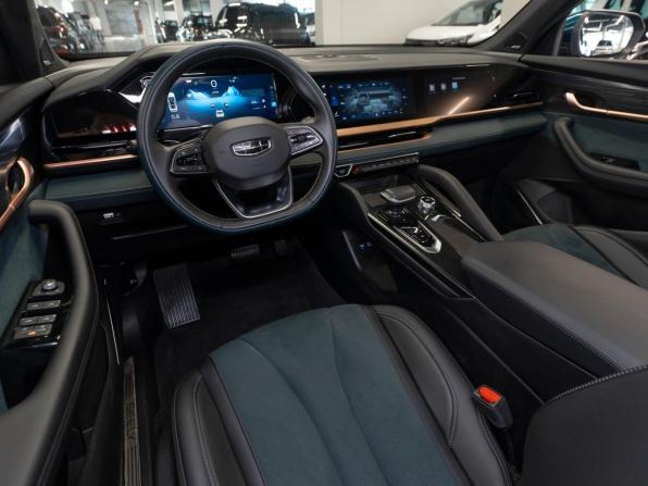 Geely Monjaro I с пробегом 2023 года, цена 3 070 000 рублей, 58127 км, внедорожник, Автокод Объявления
