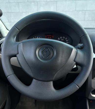 Renault Logan I Рестайлинг с пробегом 2010 года, цена 340 000 рублей, 300960 км, седан, Автокод Объявления