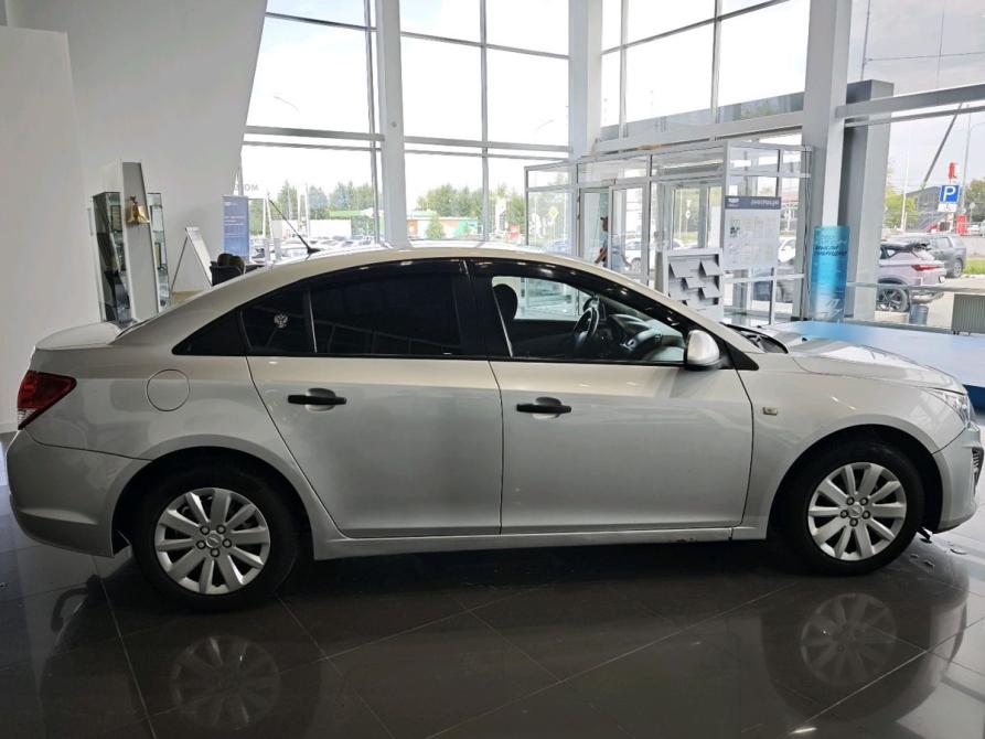 Chevrolet Cruze I Рестайлинг Челябинск  - изображение 3
