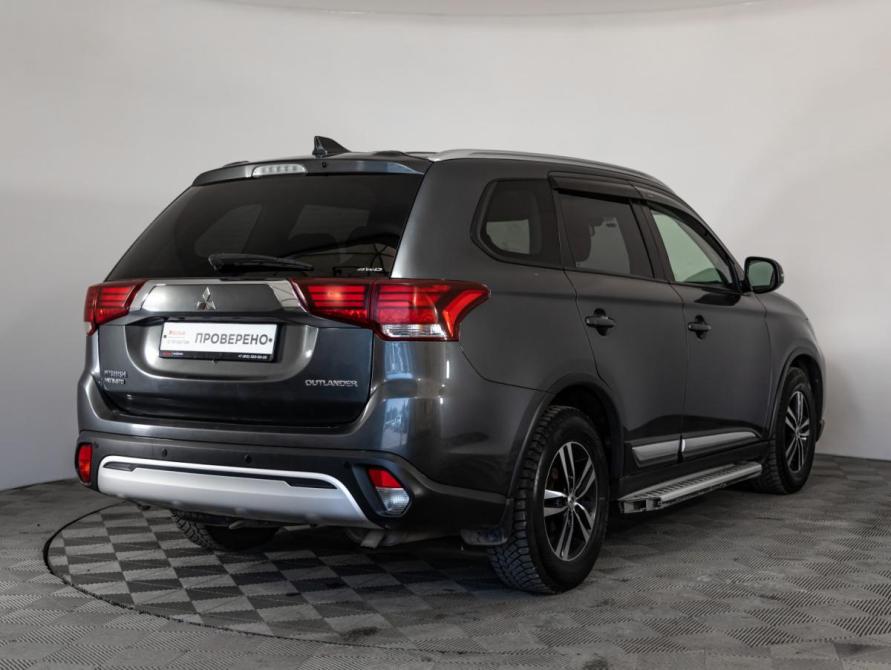 Mitsubishi Outlander III Рестайлинг 3 Санкт-Петербург  - изображение 5