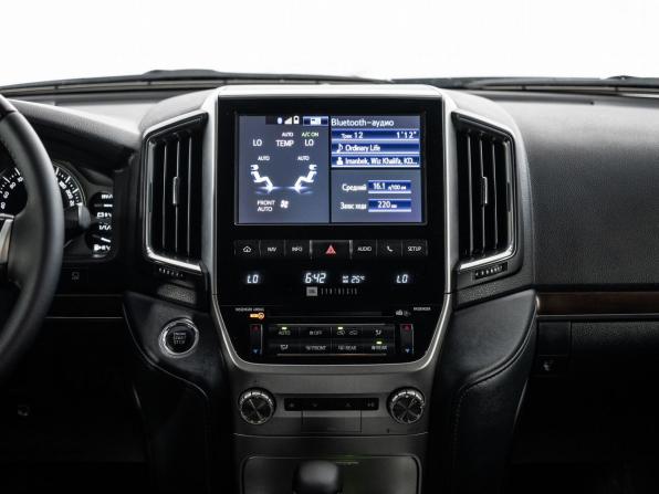 Toyota Land Cruiser 200 Series Рестайлинг 2 с пробегом 2019 года, цена 6 700 000 рублей, 264000 км, внедорожник, Автокод Объявления