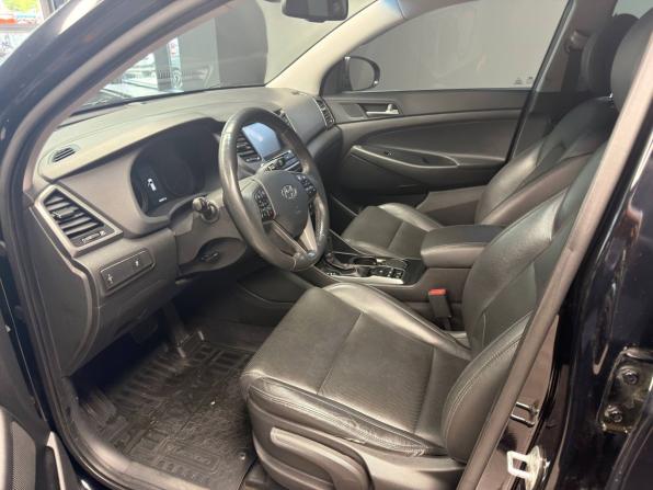 Hyundai Tucson III Рестайлинг с пробегом 2018 года, цена 1 800 000 рублей, 190508 км, внедорожник, Автокод Объявления