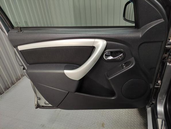 Nissan Terrano III (D10) с пробегом 2016 года, цена 900 000 рублей, 222886 км, внедорожник, Автокод Объявления