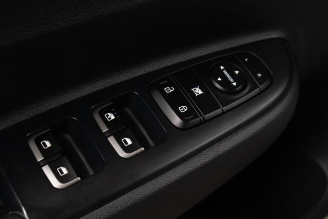 Kia Rio IV с пробегом 2019 года, цена 1 399 000 рублей, 134439 км, седан, Автокод Объявления
