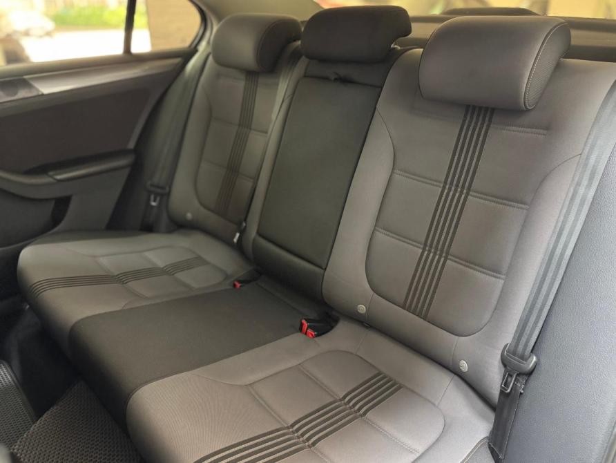 Volkswagen Jetta VI Рестайлинг Уфа  - изображение 24