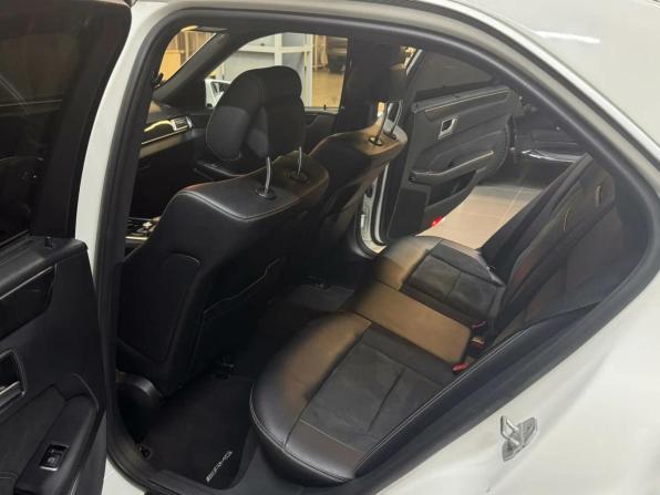 Mercedes-Benz E-Класс IV (W212 S212 C207) Рестайлинг с пробегом 2013 года, цена 1 547 000 рублей, 230000 км, седан, Автокод Объявления