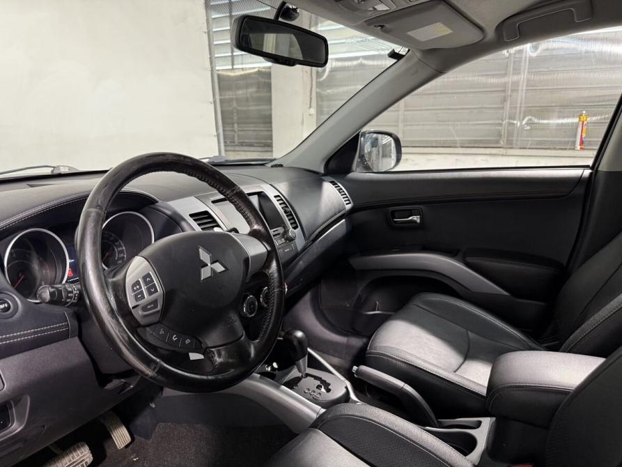 Mitsubishi Outlander II Рестайлинг Химки  - изображение 8