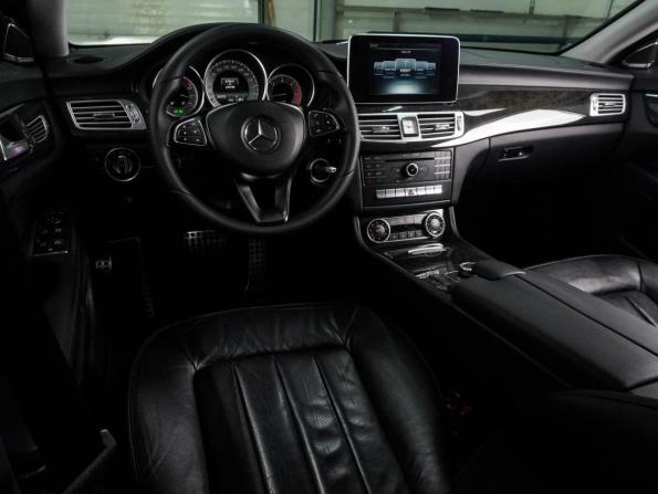 Mercedes-Benz CLS II (C218) Рестайлинг с пробегом 2016 года, цена 2 649 000 рублей, 239782 км, седан, Автокод Объявления