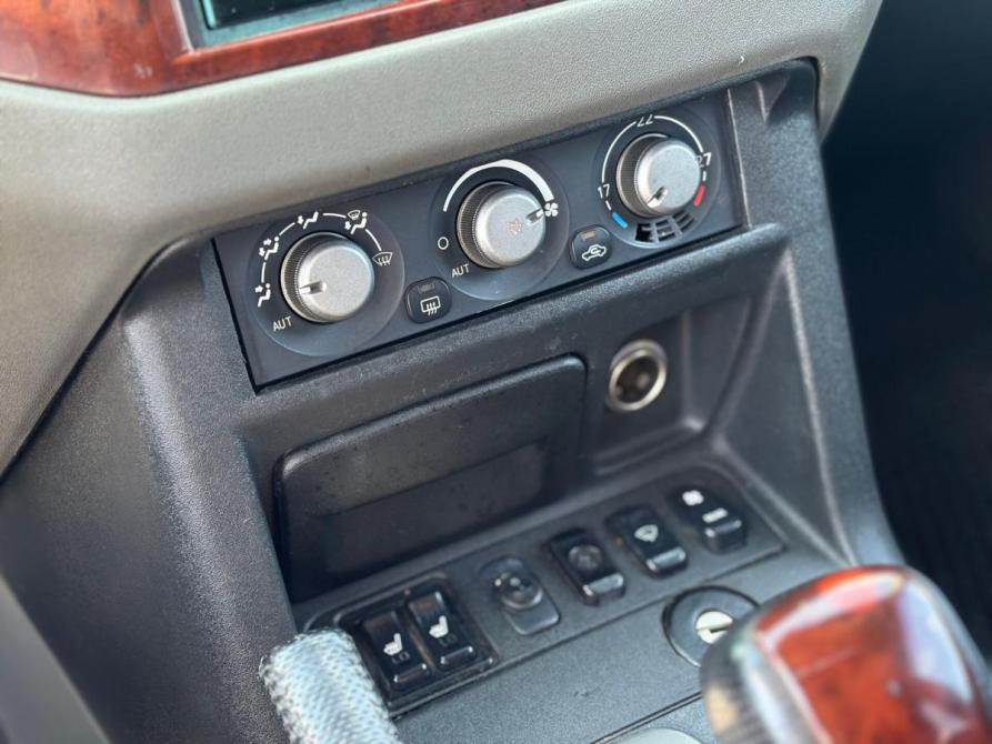 Mitsubishi Pajero III Рестайлинг Томск  - изображение 14
