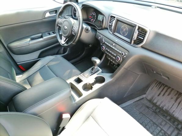 Kia Sportage IV с пробегом 2018 года, цена 1 800 000 рублей, 132017 км, внедорожник, Автокод Объявления