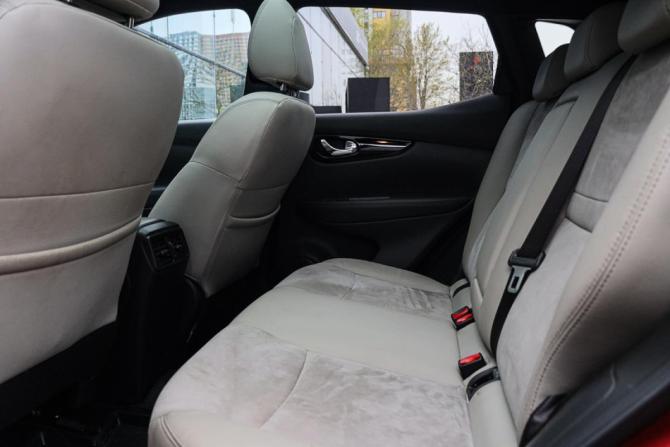 Nissan Qashqai II с пробегом 2018 года, цена 2 250 000 рублей, 31403 км, внедорожник, Автокод Объявления