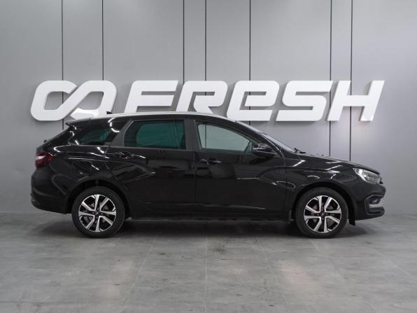 Lada (ВАЗ) Vesta I Рестайлинг (NG) с пробегом 2024 года, цена 1 474 000 рублей, 64952 км, универсал, Автокод Объявления