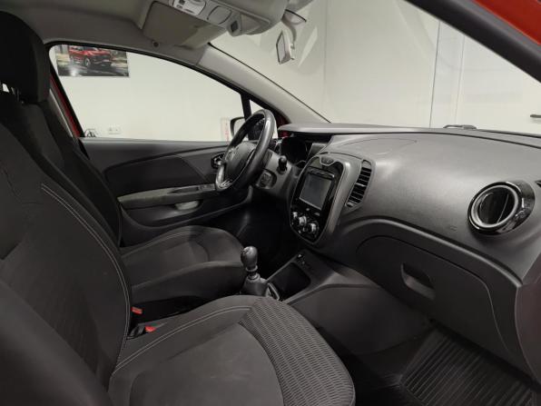 Renault Kaptur I с пробегом 2016 года, цена 1 697 000 рублей, 74819 км, внедорожник, Автокод Объявления