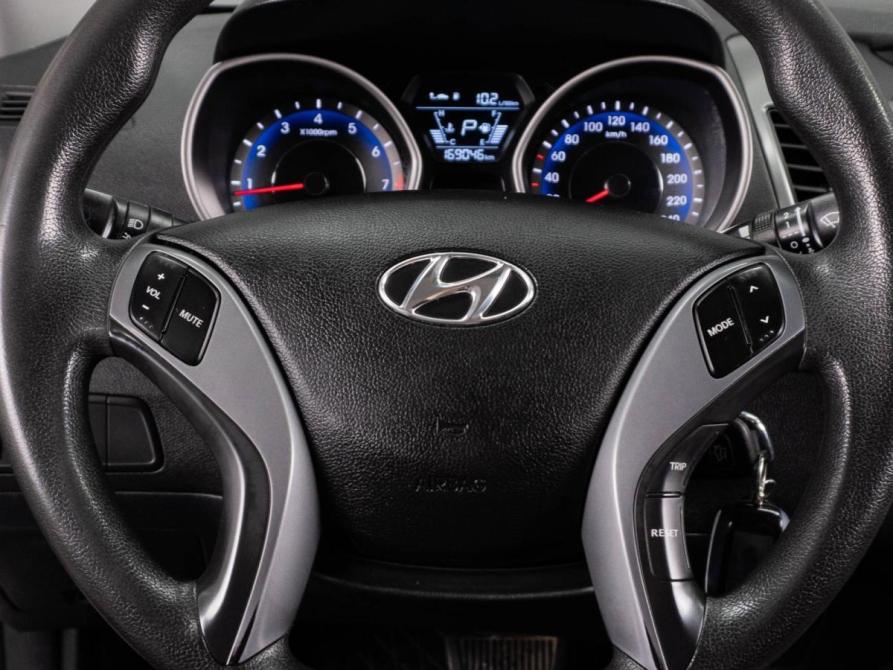 Hyundai Elantra V (MD) Рестайлинг Тюмень  - изображение 12