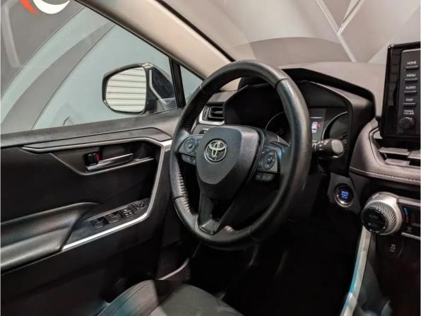 Toyota RAV4 V (XA50) с пробегом 2019 года, цена 2 595 000 рублей, 120434 км, внедорожник, Автокод Объявления