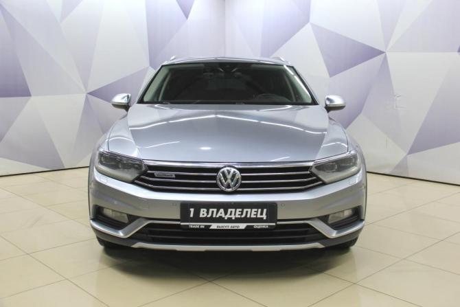 Volkswagen Passat B8 с пробегом 2018 года, цена 2 340 000 рублей, 221068 км, универсал, Автокод Объявления