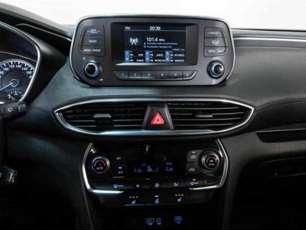 Hyundai Santa Fe IV с пробегом 2018 года, цена 2 677 000 рублей, 131883 км, внедорожник, Автокод Объявления