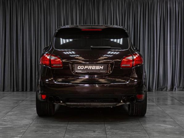 Porsche Cayenne II (958) с пробегом 2010 года, цена 1 889 000 рублей, 265232 км, внедорожник, Автокод Объявления