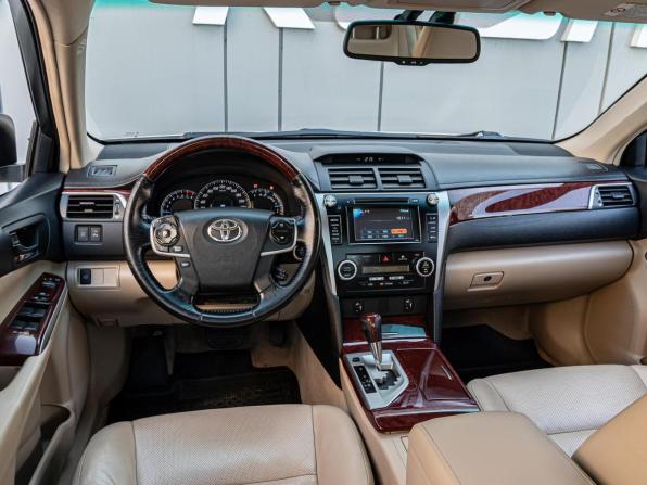 Toyota Camry VII (XV50) с пробегом 2011 года, цена 1 750 000 рублей, 239636 км, седан, Автокод Объявления