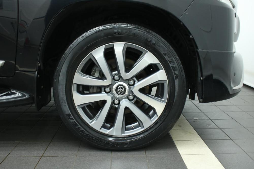 Toyota Land Cruiser 200 Series Рестайлинг 2 Красноярск  - изображение 6