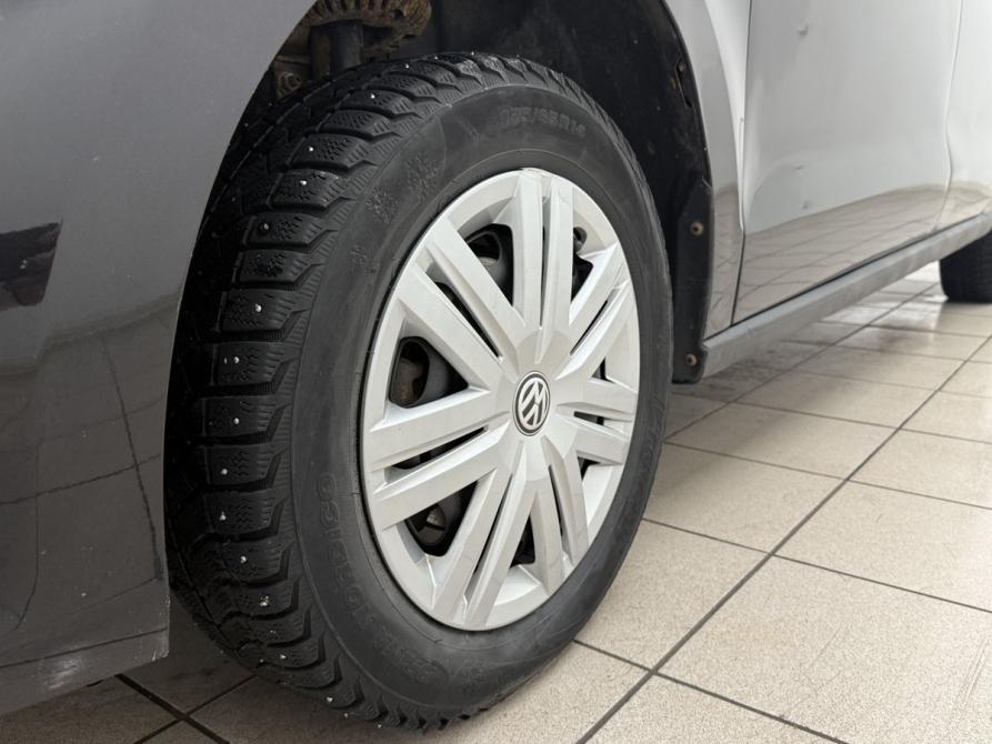 Volkswagen Polo V Рестайлинг Энгельс  - изображение 7