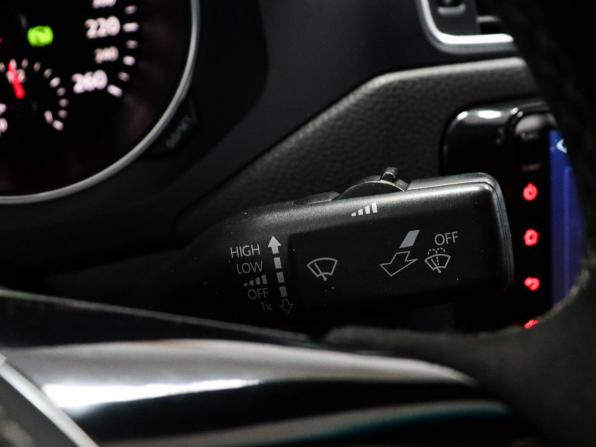 Volkswagen Jetta VI Рестайлинг с пробегом 2016 года, цена 1 459 000 рублей, 222622 км, седан, Автокод Объявления