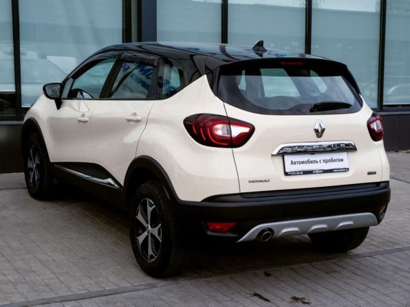 Renault Kaptur I Рестайлинг с пробегом 2020 года, цена 1 575 000 рублей, 134630 км, внедорожник, Автокод Объявления