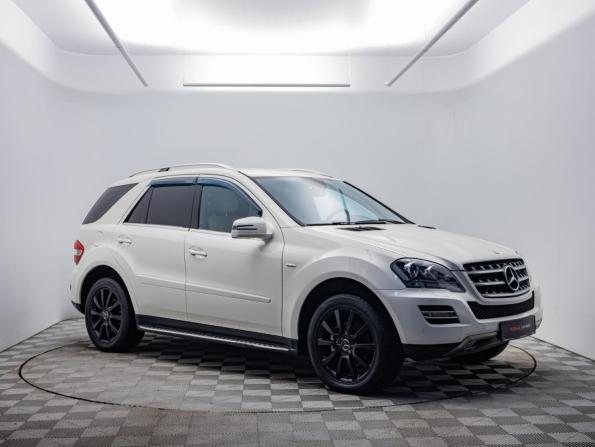 Mercedes-Benz M-Класс II (W164) Рестайлинг с пробегом 2011 года, цена 1 740 000 рублей, 206876 км, внедорожник, Автокод Объявления