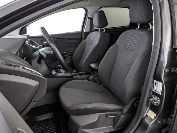 Ford Focus III Рестайлинг с пробегом 2018 года, цена 1 250 000 рублей, 142861 км, универсал, Автокод Объявления