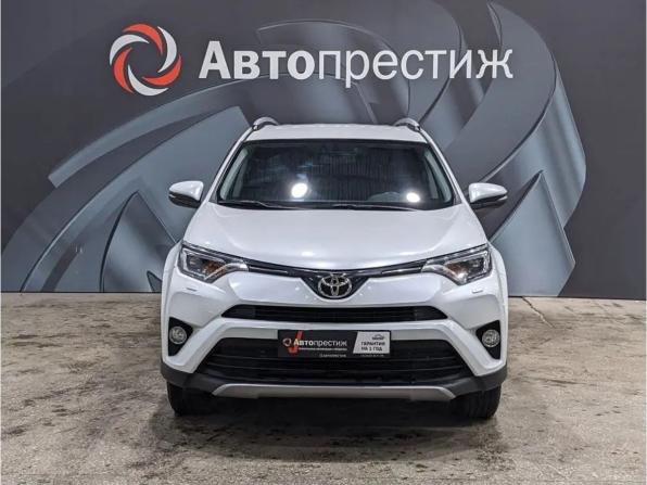 Toyota RAV4 IV (XA40) Рестайлинг с пробегом 2019 года, цена 2 920 000 рублей, 117000 км, внедорожник, Автокод Объявления