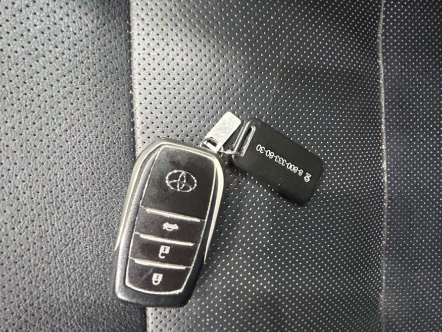 Toyota Camry VII (XV50) Рестайлинг 2 Оренбург  - изображение 18