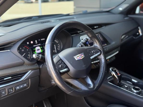 Cadillac XT4 I с пробегом 2020 года, цена 3 600 000 рублей, 81567 км, внедорожник, Автокод Объявления