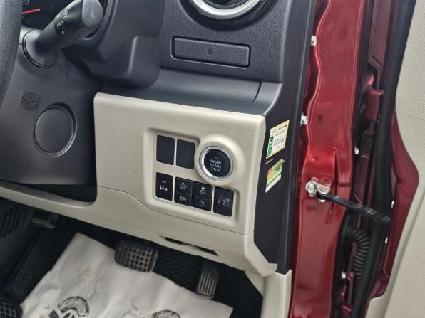 Daihatsu Boon III с пробегом 2018 года, цена 899 995 рублей, 98928 км, хэтчбек, Автокод Объявления