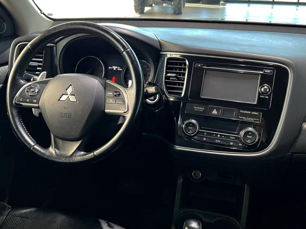 Mitsubishi Outlander III с пробегом 2013 года, цена 1 350 000 рублей, 275400 км, внедорожник, Автокод Объявления