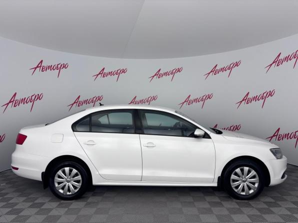 Volkswagen Jetta VI с пробегом 2013 года, цена 1 080 000 рублей, 133300 км, седан, Автокод Объявления