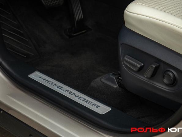Toyota Highlander IV (XU70) с пробегом 2025 года, цена 4 898 000 рублей, 17010 км, внедорожник, Автокод Объявления