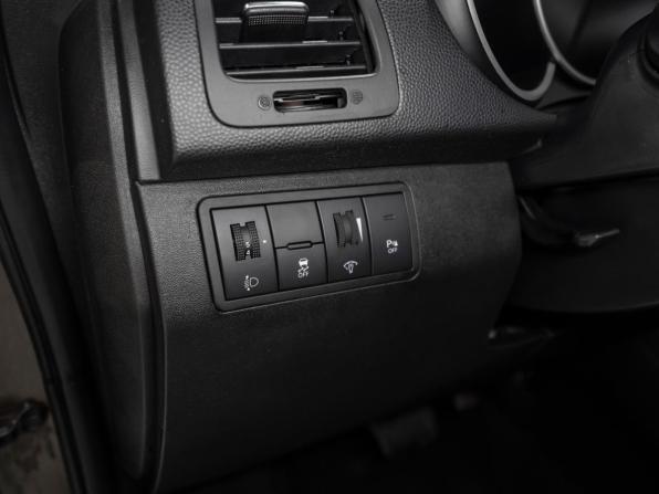 Kia Venga I с пробегом 2014 года, цена 995 000 рублей, 239024 км, минивэн, Автокод Объявления