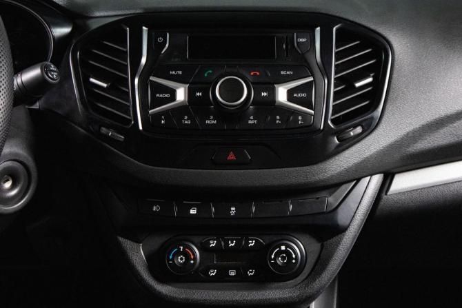 Lada (ВАЗ) Vesta I с пробегом 2021 года, цена 1 169 000 рублей, 75500 км, седан, Автокод Объявления