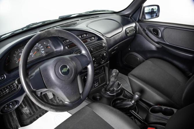 Chevrolet Niva I Рестайлинг с пробегом 2017 года, цена 759 000 рублей, 91200 км, внедорожник, Автокод Объявления