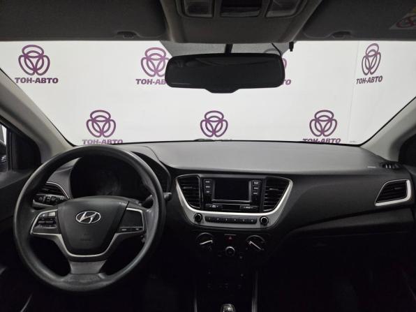 Hyundai Solaris II с пробегом 2018 года, цена 1 193 000 рублей, 135244 км, седан, Автокод Объявления
