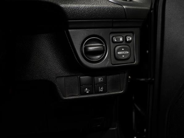 Toyota Corolla XI (E160 E170 E180) Рестайлинг 1 с пробегом 2016 года, цена 1 075 000 рублей, 91424 км, универсал, Автокод Объявления