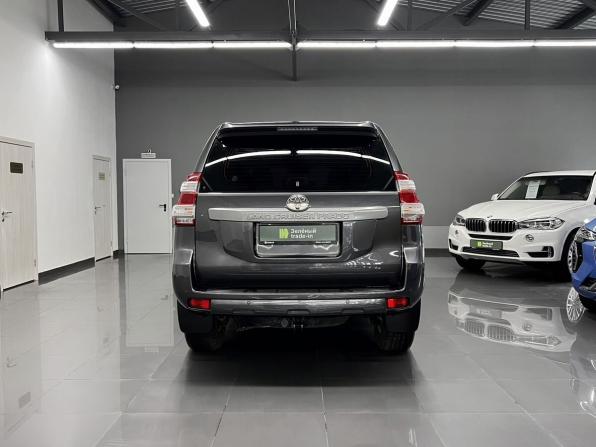Toyota Land Cruiser Prado 150 Series Рестайлинг 1 с пробегом 2015 года, цена 3 295 000 рублей, 273103 км, внедорожник, Автокод Объявления