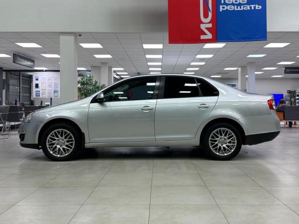 Volkswagen Jetta V с пробегом 2009 года, цена 570 000 рублей, 125963 км, седан, Автокод Объявления