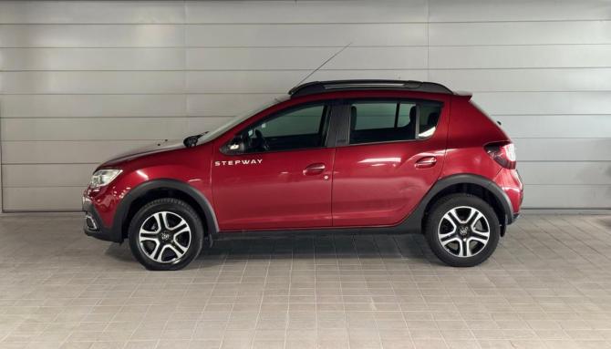 Renault Sandero II Рестайлинг с пробегом 2018 года, цена 1 250 000 рублей, 100408 км, хэтчбек, Автокод Объявления