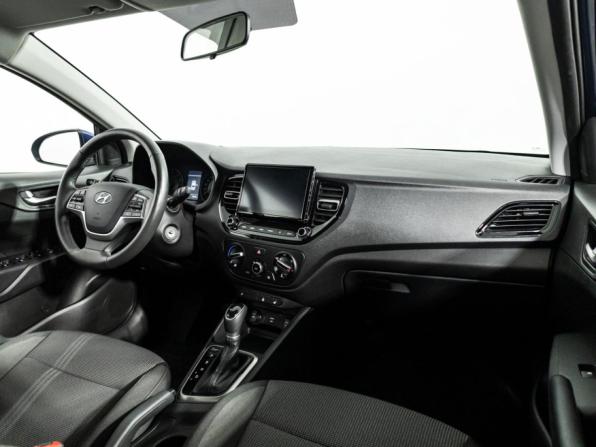 Hyundai Solaris II Рестайлинг с пробегом 2021 года, цена 1 799 700 рублей, 39386 км, седан, Автокод Объявления