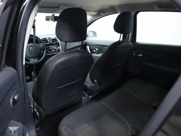 Renault Logan II с пробегом 2016 года, цена 690 000 рублей, 126368 км, седан, Автокод Объявления