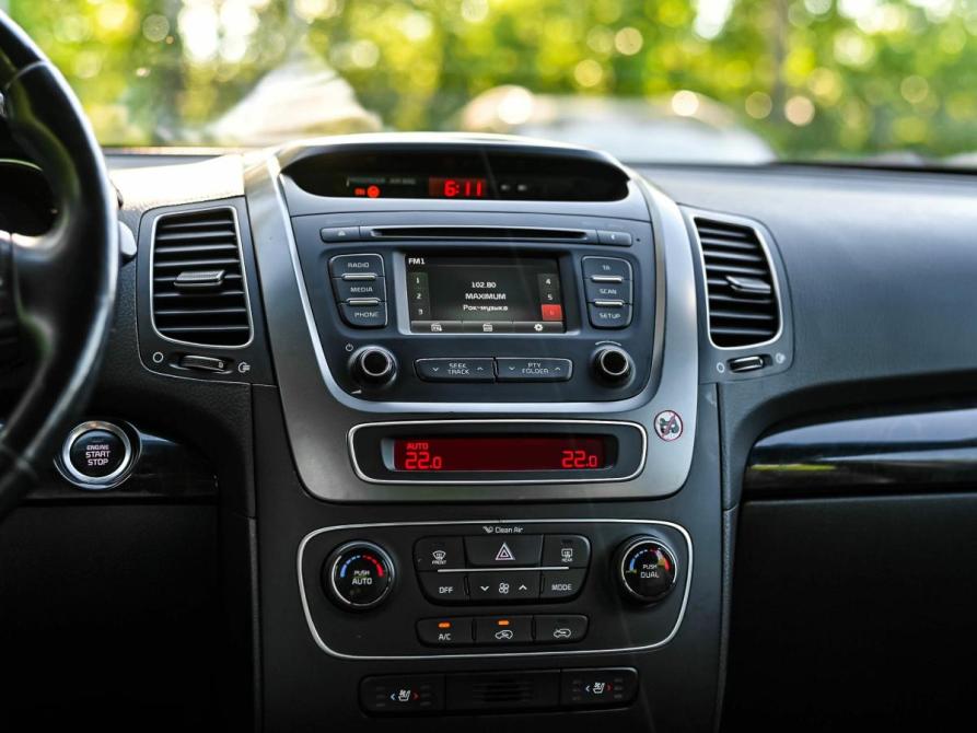 Kia Sorento II Рестайлинг Санкт-Петербург  - изображение 9