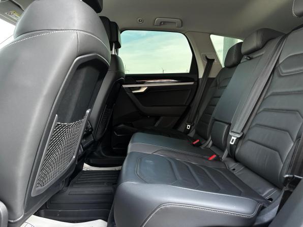 Volkswagen Touareg III с пробегом 2020 года, цена 4 500 000 рублей, 73250 км, внедорожник, Автокод Объявления