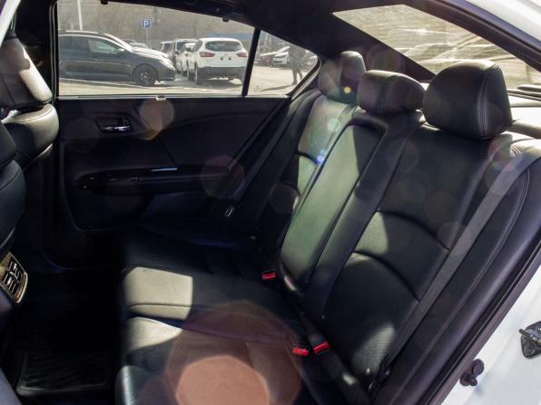 Honda Accord IX с пробегом 2013 года, цена 1 335 000 рублей, 294582 км, седан, Автокод Объявления