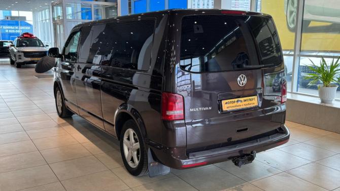 Volkswagen Multivan T5 Рестайлинг с пробегом 2012 года, цена 2 800 000 рублей, 432881 км, минивэн, Автокод Объявления
